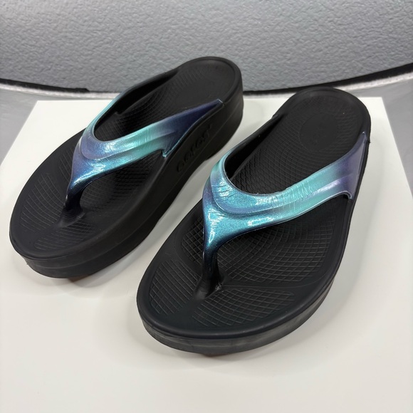 OOFOS OOmega OOlala Luxe Platform Sandal - Atlantis - Picture 5 of 13